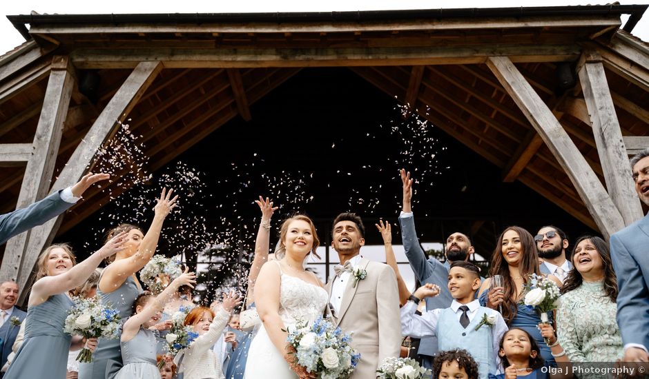 Vikash and Courtney's Wedding in Newbury, Berkshire