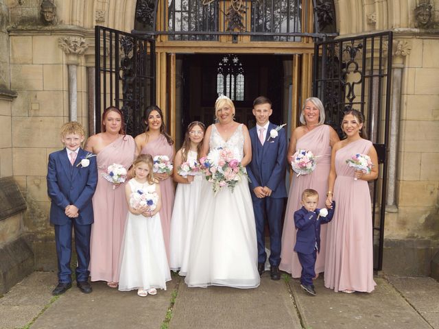 Mark and Susan&apos;s Wedding in Bolton, Greater Manchester 9