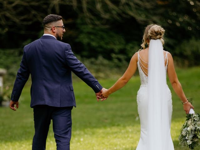 Oliver and Madison's Wedding in Sheffield, South Yorkshire 9