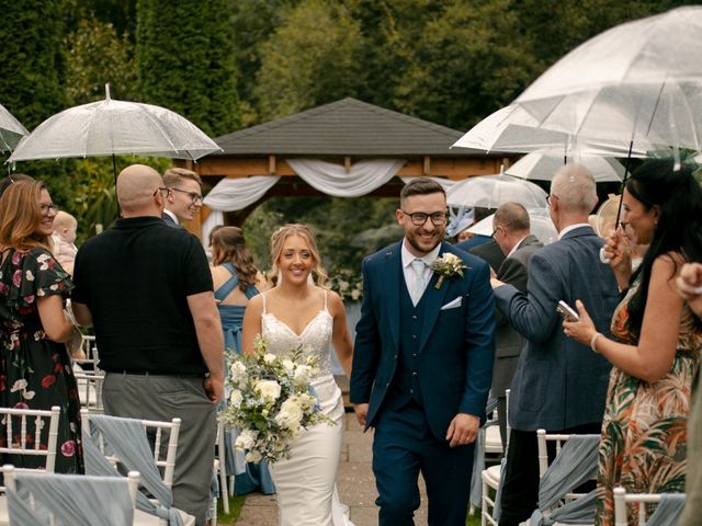 Oliver and Madison's Wedding in Sheffield, South Yorkshire 18