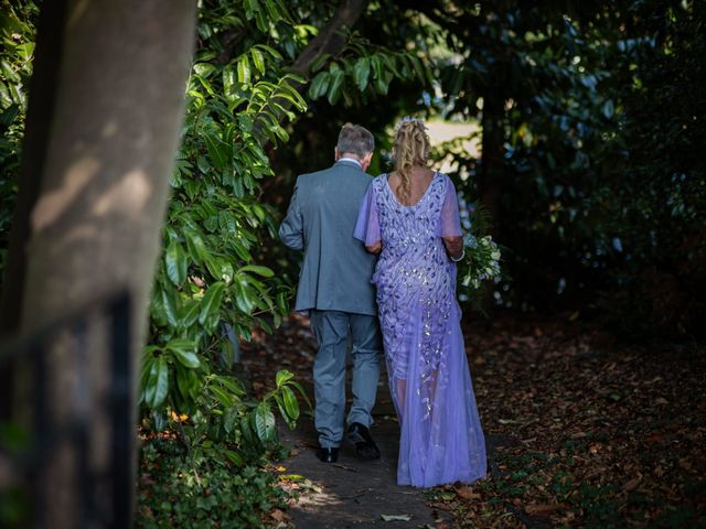 Is Colin Sutton Still Married To Louise
