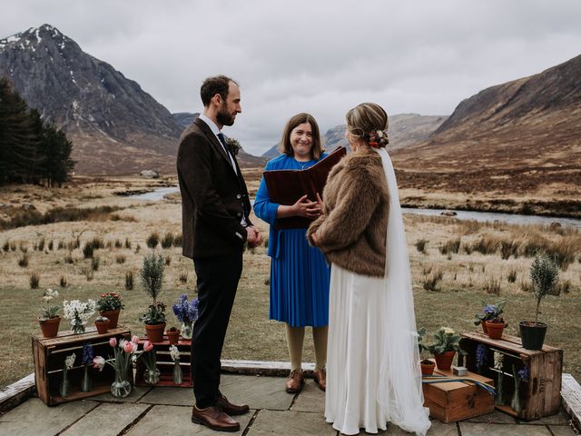 Emma and Gav&apos;s Wedding in Glencoe, Argyll 17