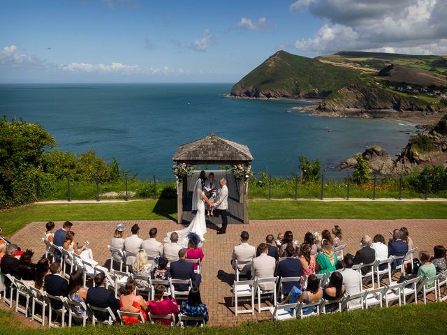 Adam and Lyndsey&apos;s Wedding in Ilfracombe, Devon 2