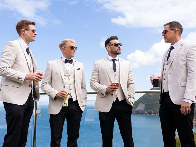 Adam and Lyndsey&apos;s Wedding in Ilfracombe, Devon 5