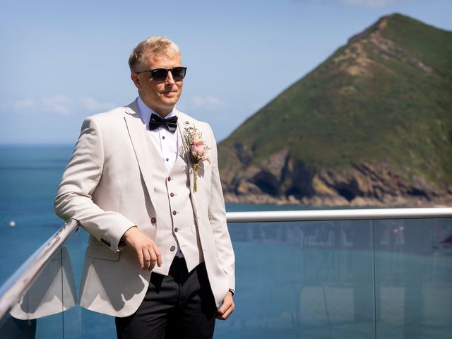 Adam and Lyndsey&apos;s Wedding in Ilfracombe, Devon 9