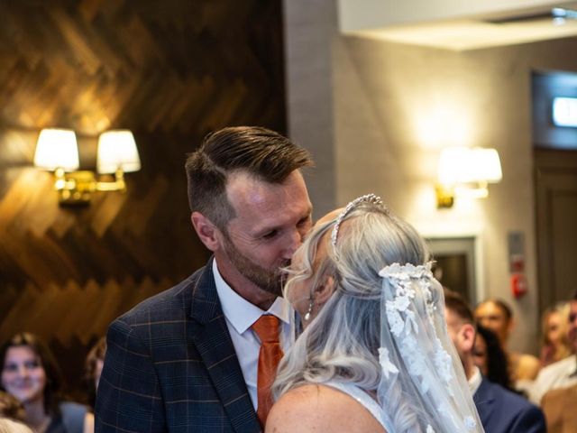 Rob and Claire's Wedding in Wilmslow, Cheshire 10