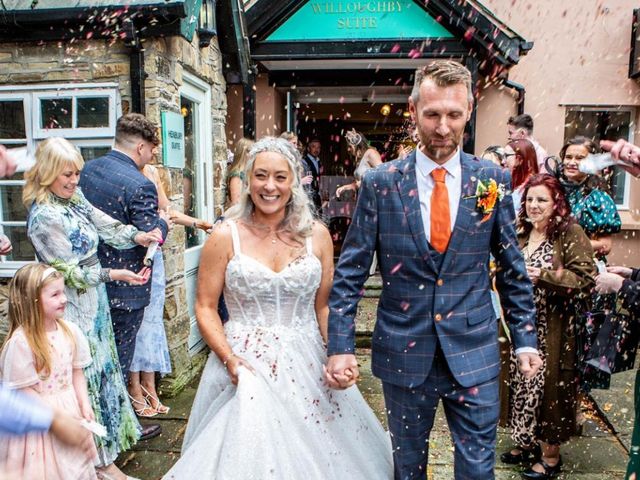 Rob and Claire's Wedding in Wilmslow, Cheshire 15