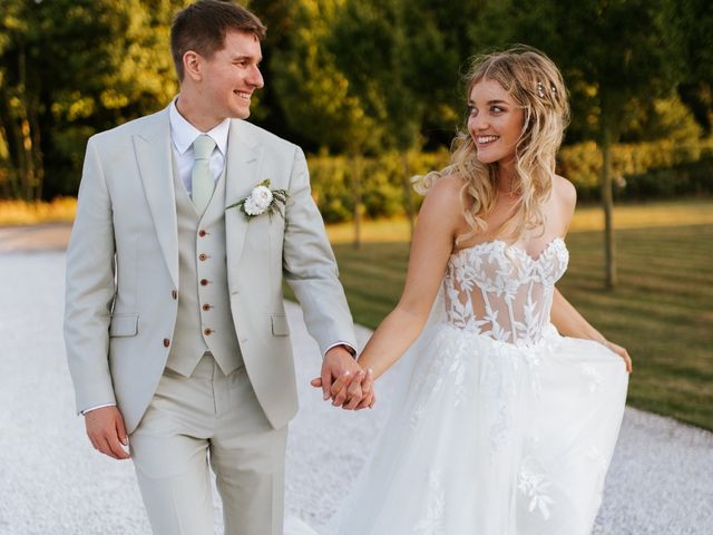 Katie and Ben's Wedding in Notts, Nottinghamshire 20