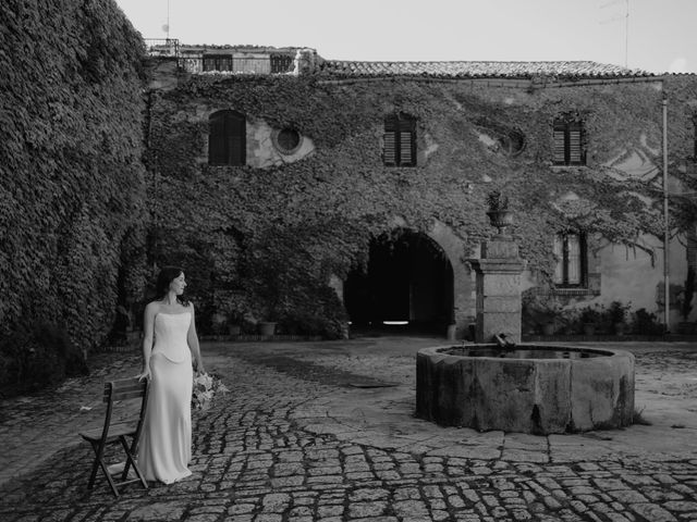 Maisie and Siemon's Wedding in Sicily, Sicily 17