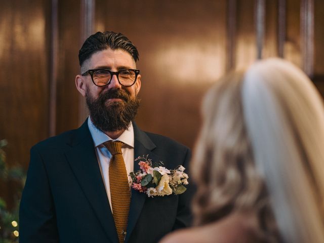 Winston and Clare&apos;s Wedding in Manchester, Greater Manchester 30