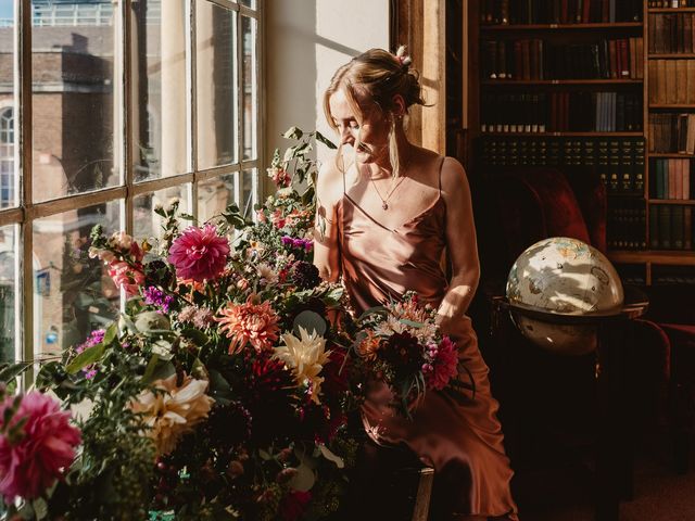 Robert and Iris&apos;s Wedding in Cambridge, Cambridgeshire 81