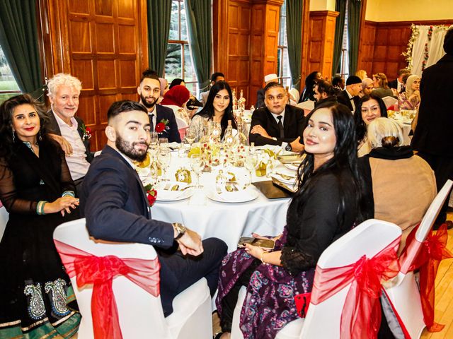 Ahsam and Nadiya&apos;s Wedding in Hornchurch, Essex 35