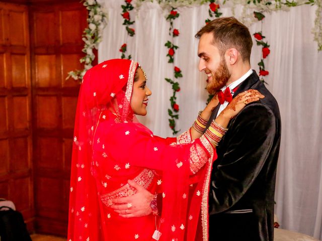 Ahsam and Nadiya&apos;s Wedding in Hornchurch, Essex 38