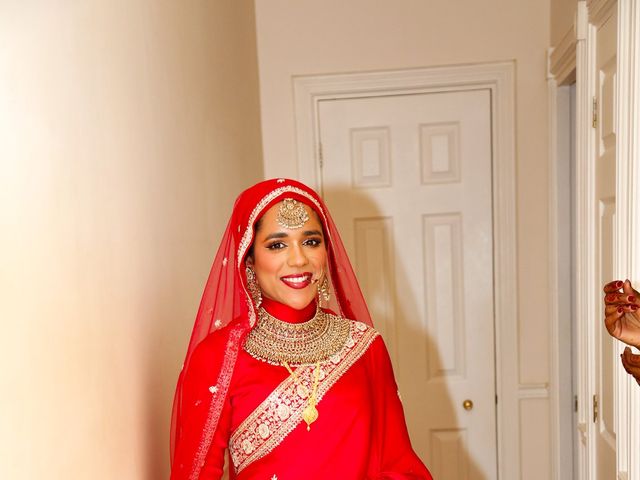 Ahsam and Nadiya&apos;s Wedding in Hornchurch, Essex 61