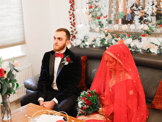 Ahsam and Nadiya&apos;s Wedding in Hornchurch, Essex 67