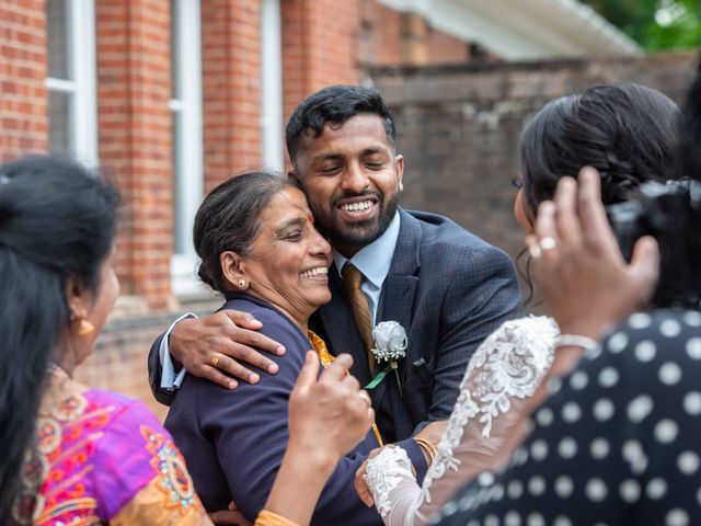 Arun and Kavitha&apos;s Wedding in Twickenham, Middlesex 40