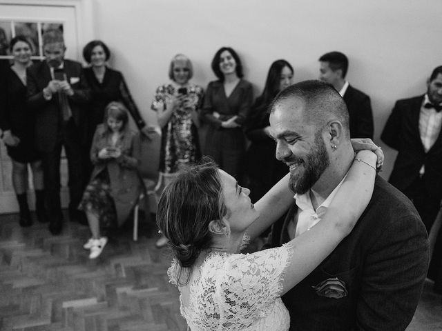 Alex and Silvia&apos;s Wedding in Richmond Upon Thames, South West London 32