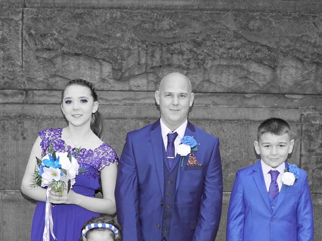Darren and Kirsty&apos;s Wedding in Bolton, Greater Manchester 6