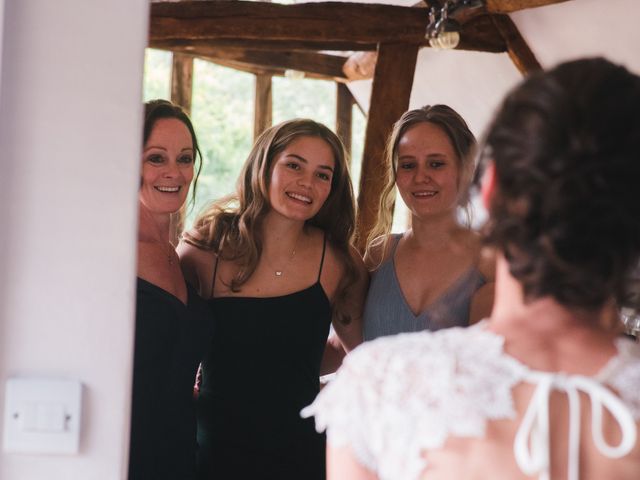 Nick and Theda&apos;s Wedding in Barton-le-Clay, Bedfordshire 5