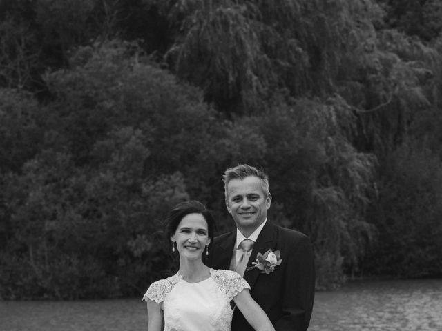 Nick and Theda&apos;s Wedding in Barton-le-Clay, Bedfordshire 18