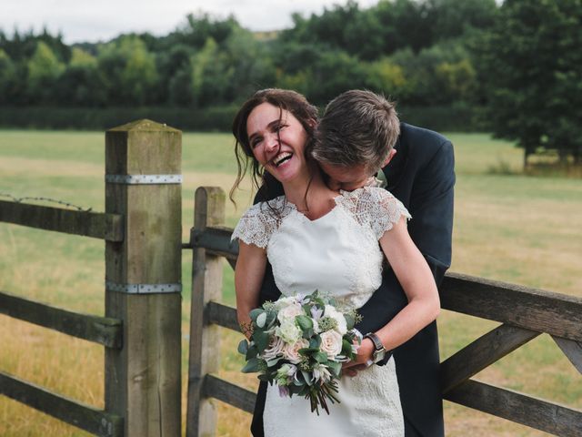 Nick and Theda&apos;s Wedding in Barton-le-Clay, Bedfordshire 21