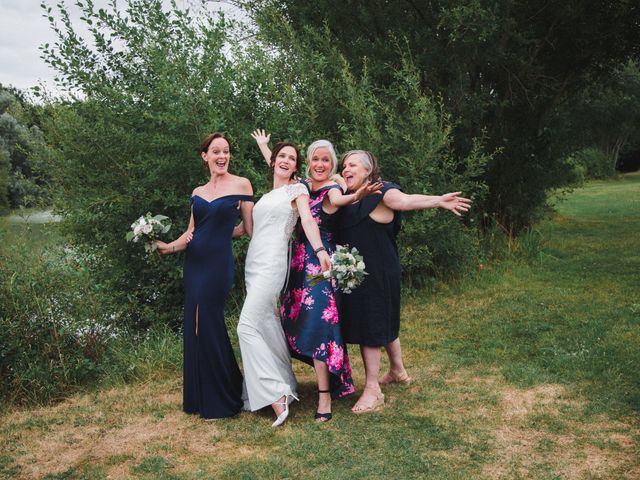 Nick and Theda&apos;s Wedding in Barton-le-Clay, Bedfordshire 27