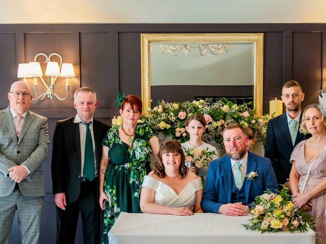 Chris and Lianne's Wedding in Colchester, Essex 15