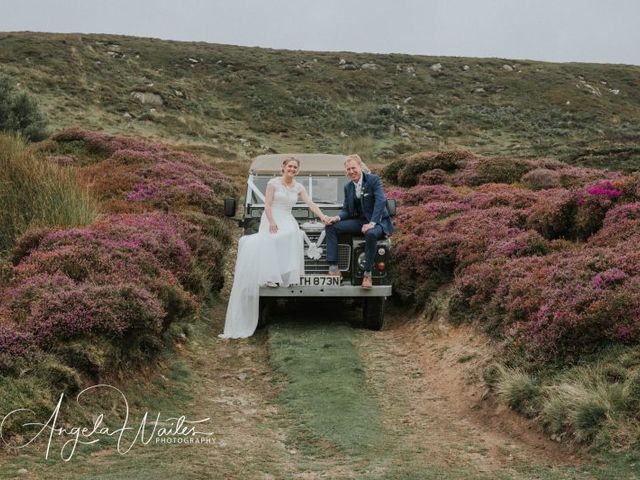 Hannah&apos;s and Jayke&apos;s Wedding in York, North Yorkshire 9