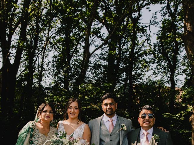 Arjan and Hope&apos;s Wedding in Southampton, Hampshire 9