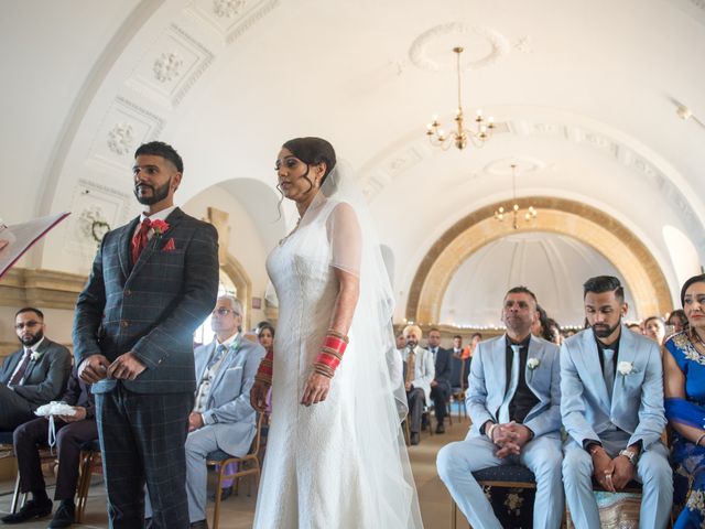 Harj and Micky&apos;s Wedding in Leamington Spa, Warwickshire 28