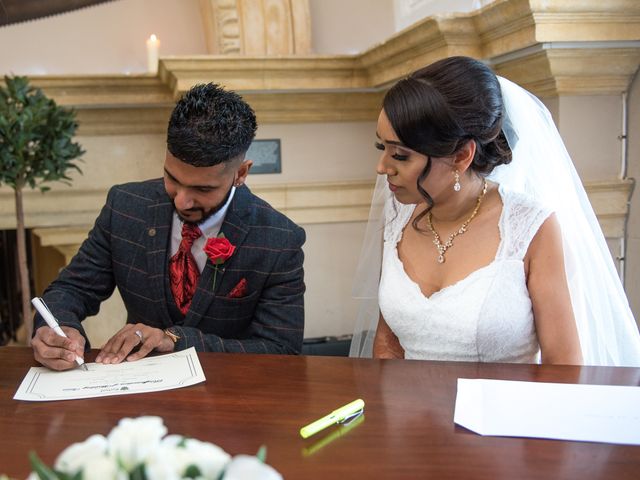 Harj and Micky&apos;s Wedding in Leamington Spa, Warwickshire 34