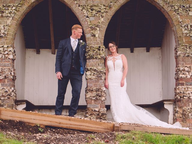 Thomas and Charlotte&apos;s Wedding in Newbury, Berkshire 45
