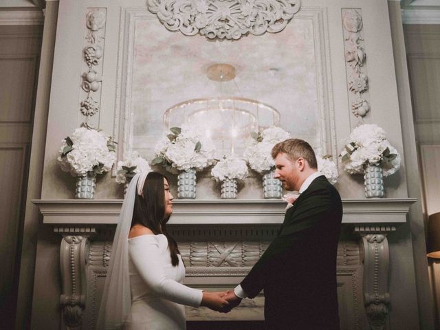 Damien and Maggie&apos;s Wedding in Marylebone, West Central London 34