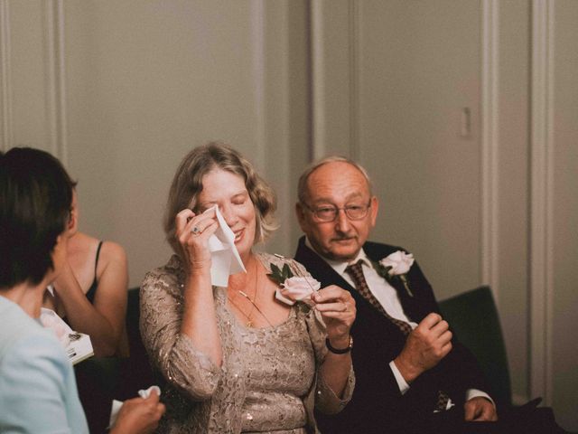 Damien and Maggie&apos;s Wedding in Marylebone, West Central London 36
