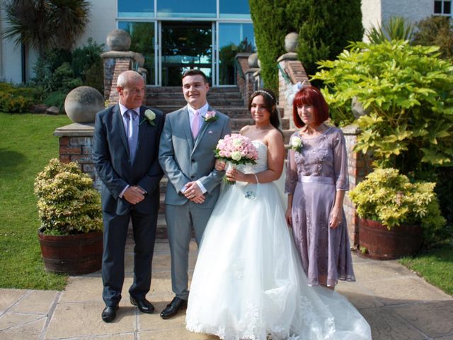 Anthony and Chloe&apos;s Wedding in Billinge, Merseyside 1