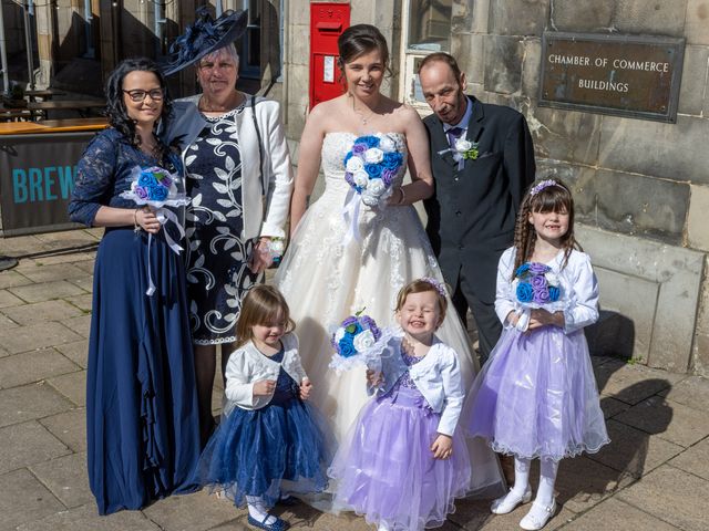 Amy and Robert&apos;s Wedding in Dundee, Fife &amp; Angus 4