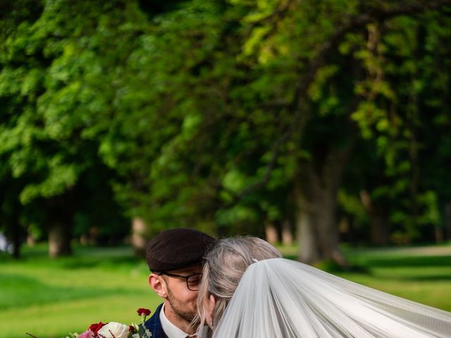 Roy and Alison's Wedding in Inverurie, Aberdeen &amp; Deeside 5