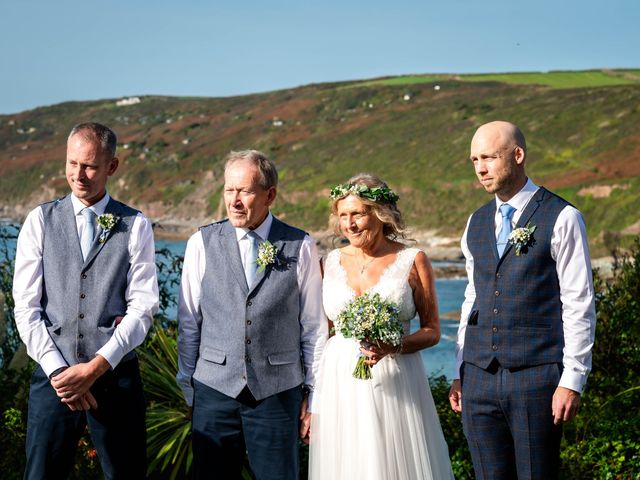 Bob and Penny's Wedding in Polhawn, Cornwall 15