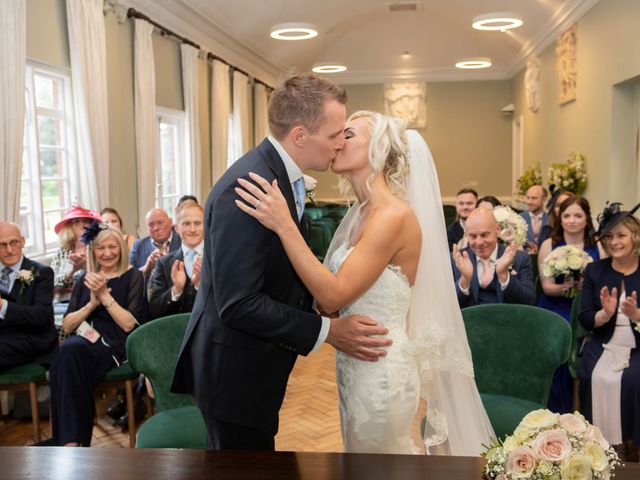 Stuart and Emma&apos;s Wedding in Twickenham, Middlesex 19
