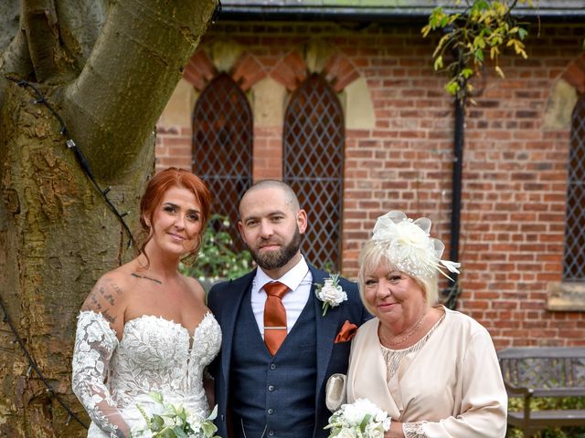 Joanne and Danny's Wedding in Manchester, Greater Manchester 16