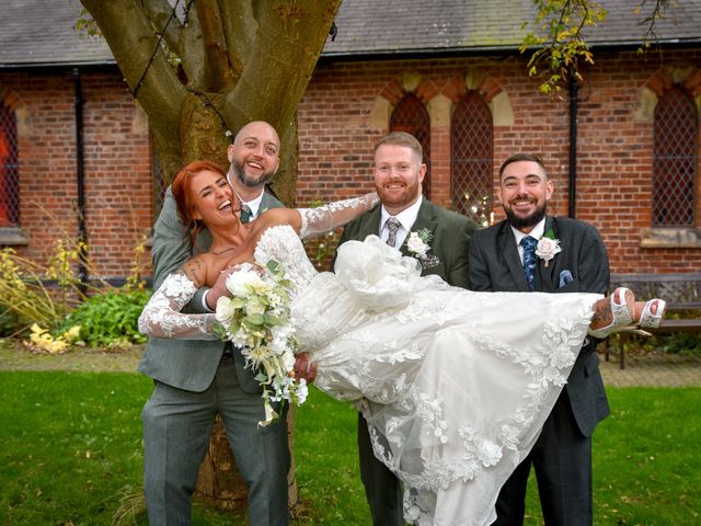 Joanne and Danny's Wedding in Manchester, Greater Manchester 20