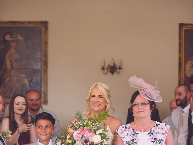Sean and Laura&apos;s Wedding in Market Bosworth, Leicestershire 54
