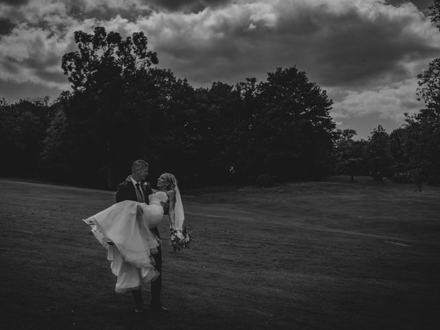 Lee and Zara&apos;s Wedding in Maldon, Essex 31
