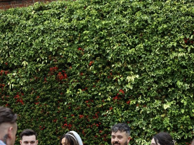 Steve and Dionne's Wedding in Redditch, Worcestershire 12
