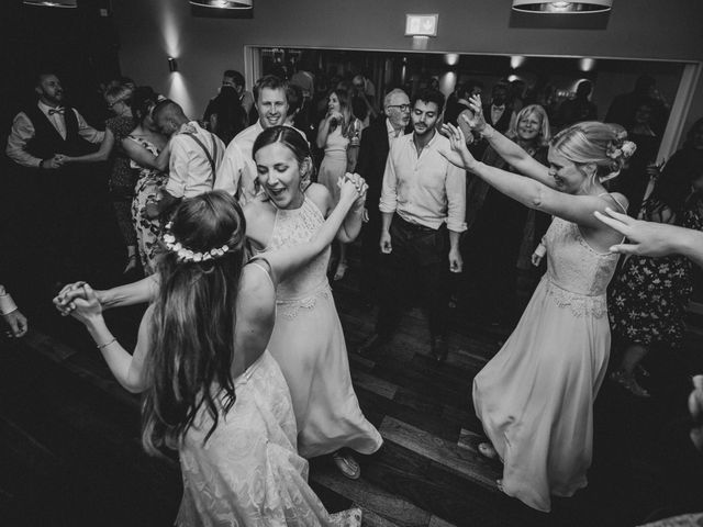 Scott and Tabitha&apos;s Wedding in Lutterworth, Leicestershire 31