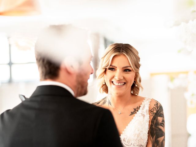 Steve and Catherine&apos;s Wedding in Kingston Upon Hull, East Riding of Yorkshire 31