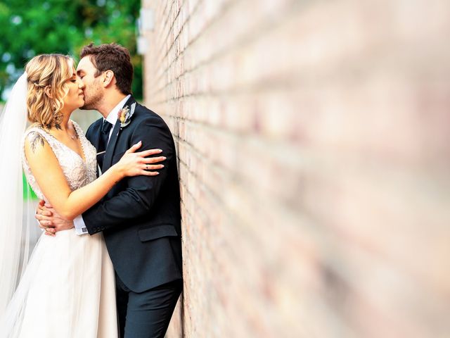 Steve and Catherine&apos;s Wedding in Kingston Upon Hull, East Riding of Yorkshire 95