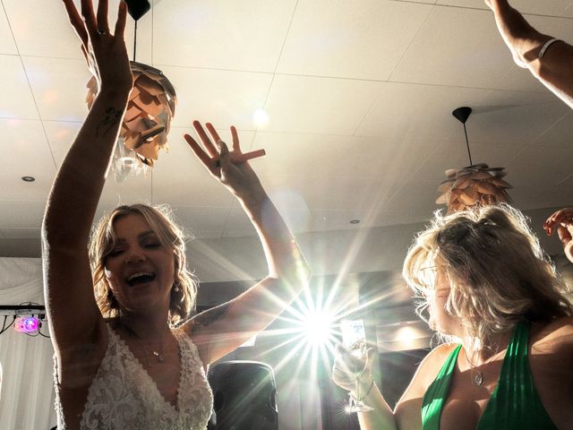 Steve and Catherine&apos;s Wedding in Kingston Upon Hull, East Riding of Yorkshire 125