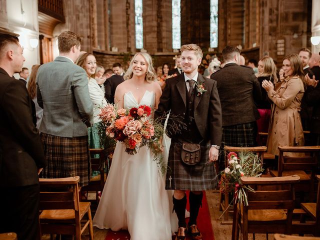 Stuart and Lisa's Wedding in Aberdeen  , Aberdeen &amp; Deeside 38