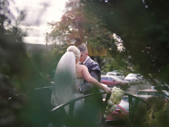 Stuart and Leanne&apos;s Wedding in Banknock, Perthshire 2